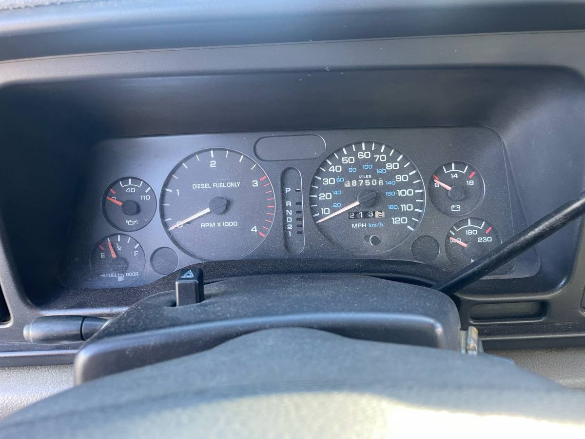 Dodge-ram-truck-diesel-1995-silver-9