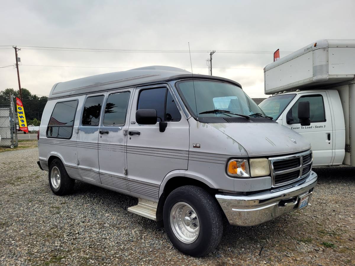 Dodge-ram-van-2500-1995-grey-6
