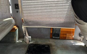 Dodge-ram-van-2500-diesel-1995-white-5