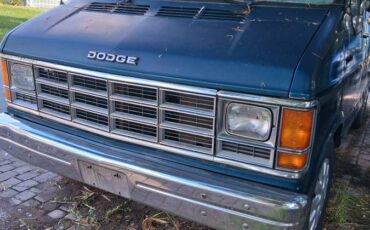 Dodge-ram-van-3500-1992-blue-1