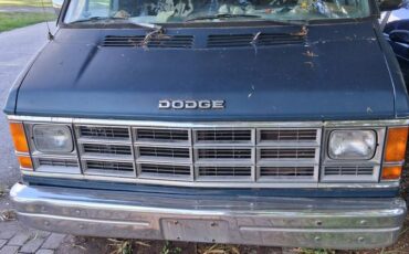 Dodge-ram-van-3500-1992-blue