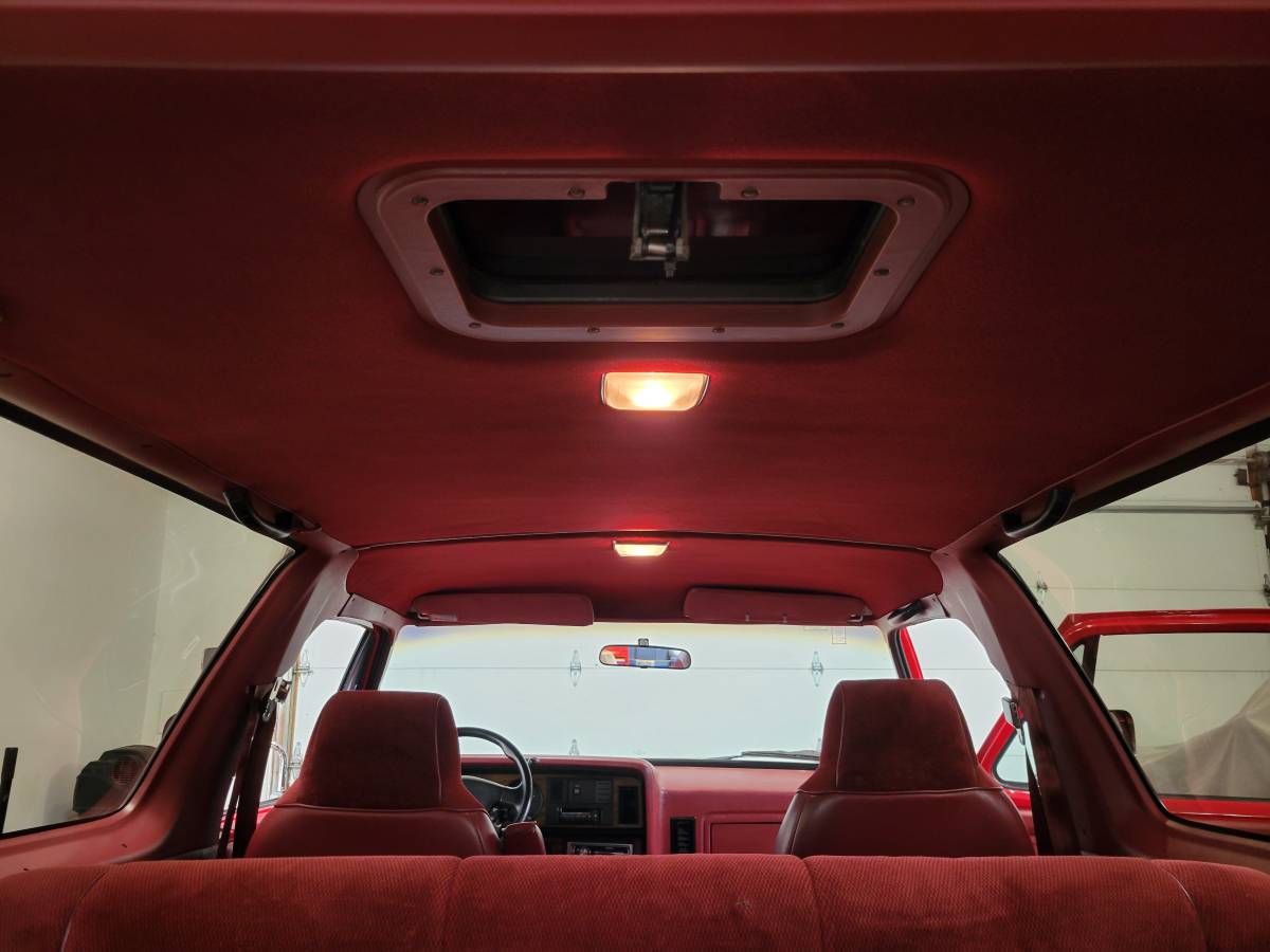 Dodge-ramcharger-1993-red-13