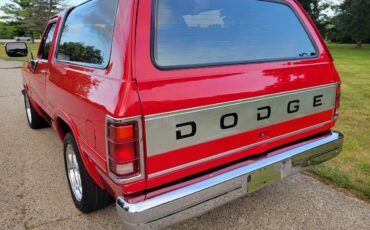 Dodge-ramcharger-1993-red-6