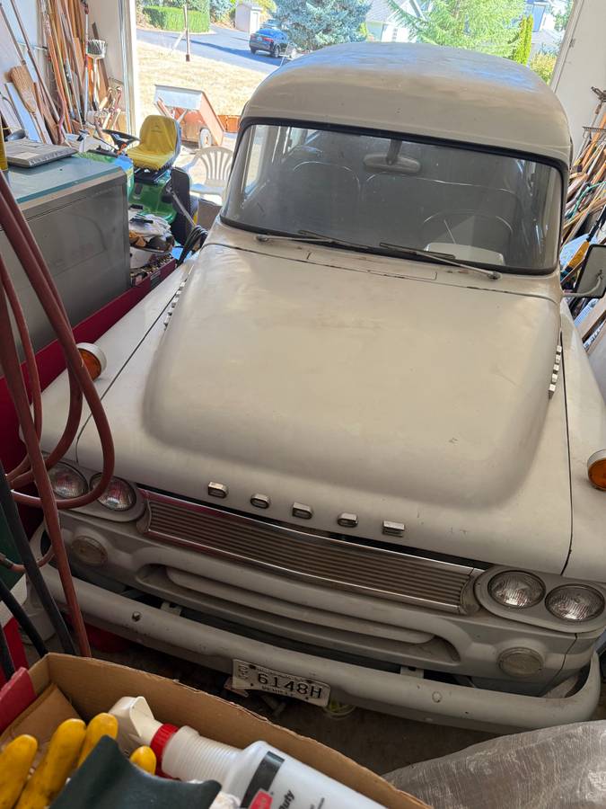 Dodge-town-wagon-1960-grey-5