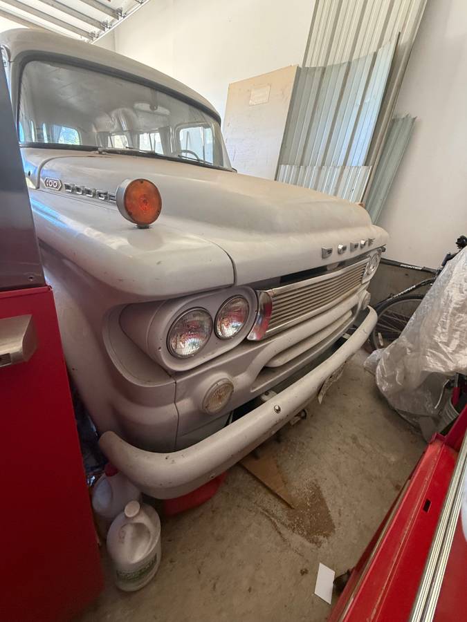 Dodge-town-wagon-1960-grey-6