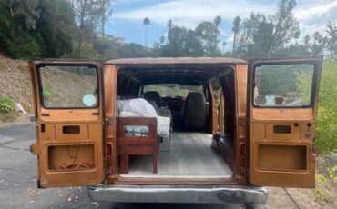 Dodge-tradesman-1977-brown-6