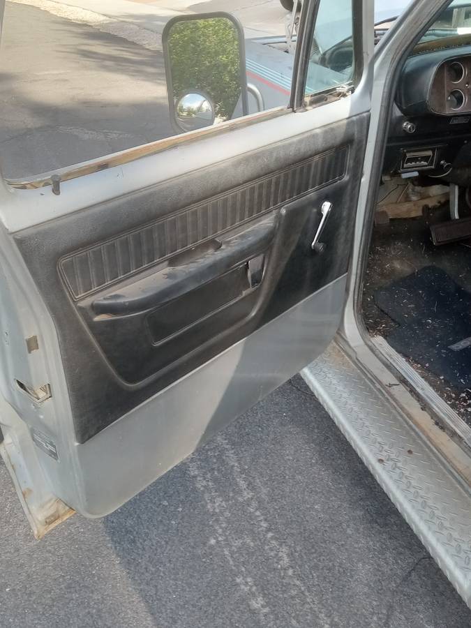 Dodge-truck-1975-grey-4