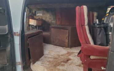 Dodge-van-1974-blue-2