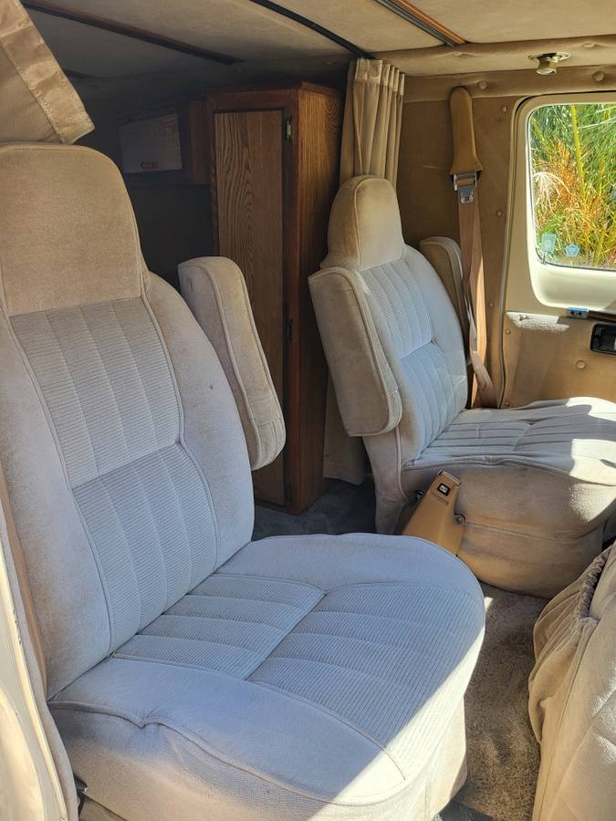 Dodge-van-ram-2500-1987-6