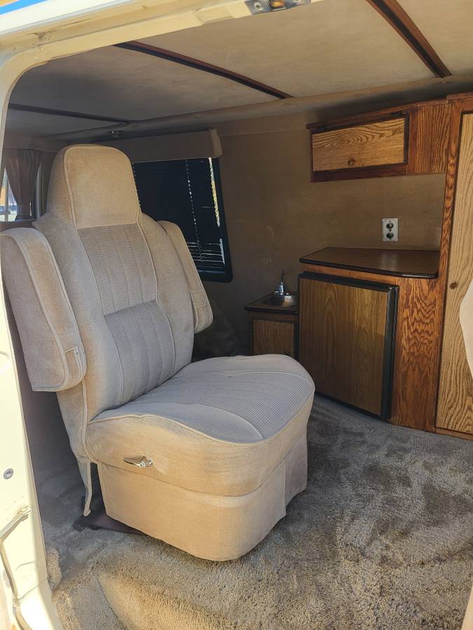 Dodge-van-ram-2500-1987-7
