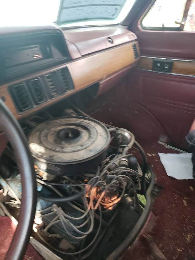 Dodge-van-rmw-1987-red-12