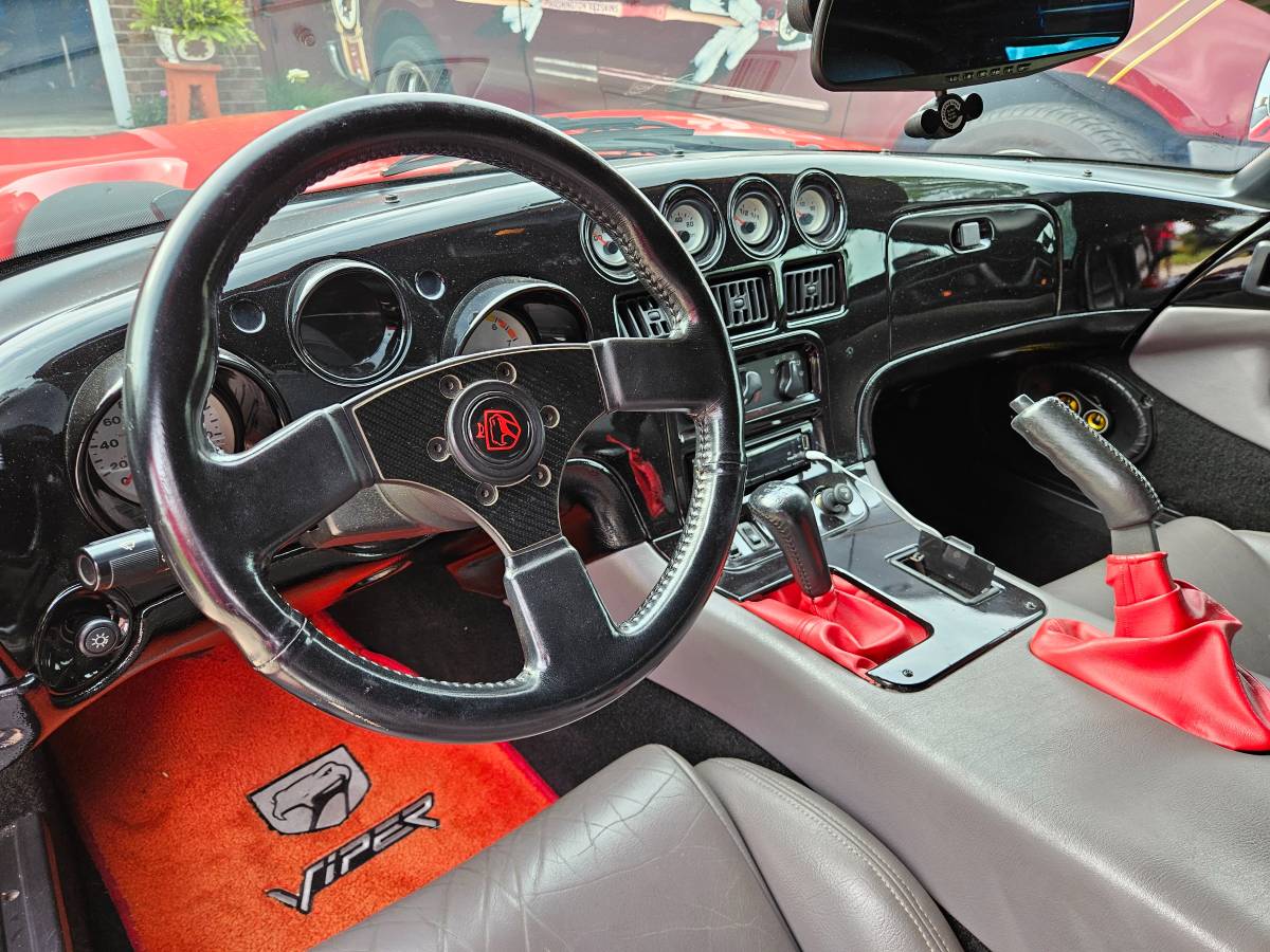 Dodge-viper-rt10-1994-red-4