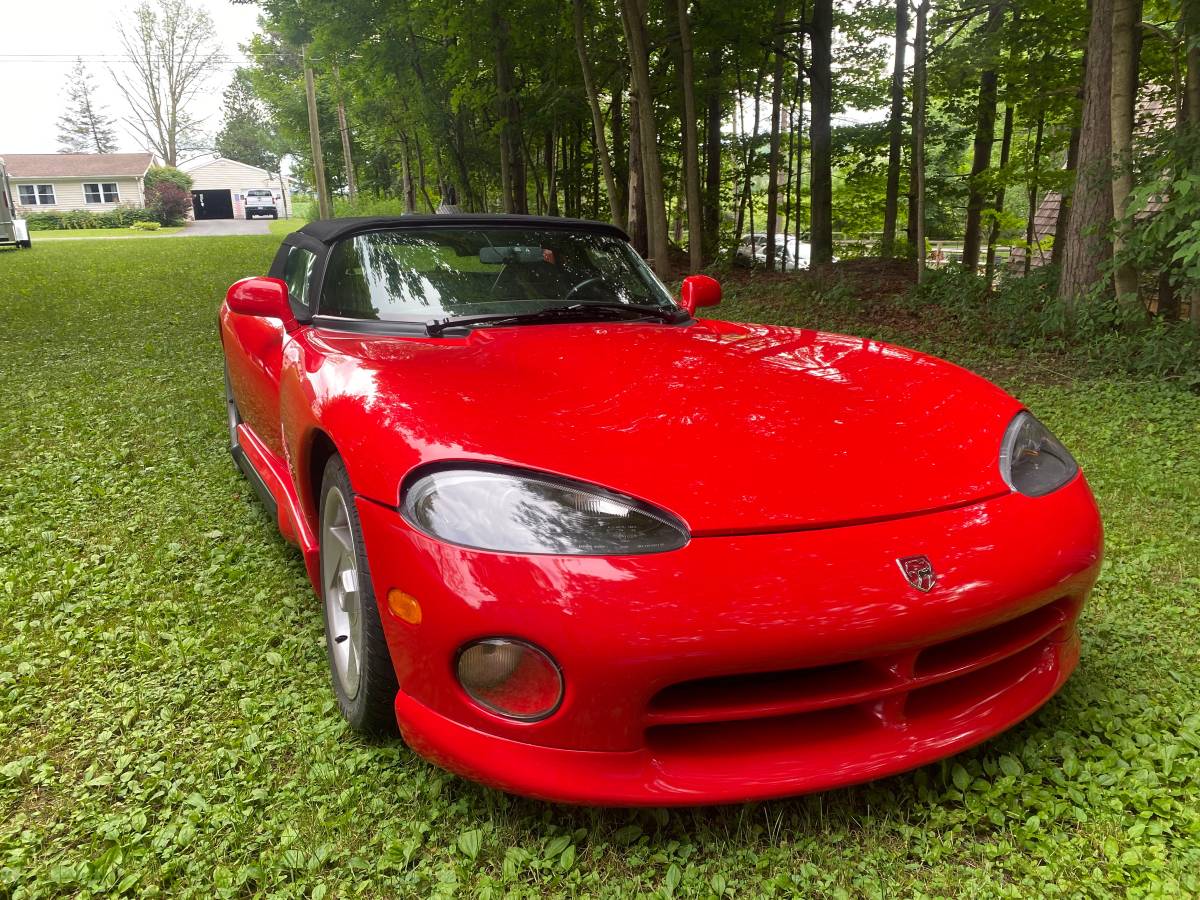 Dodge-viperrt10-roadster-2d-1994-red-1
