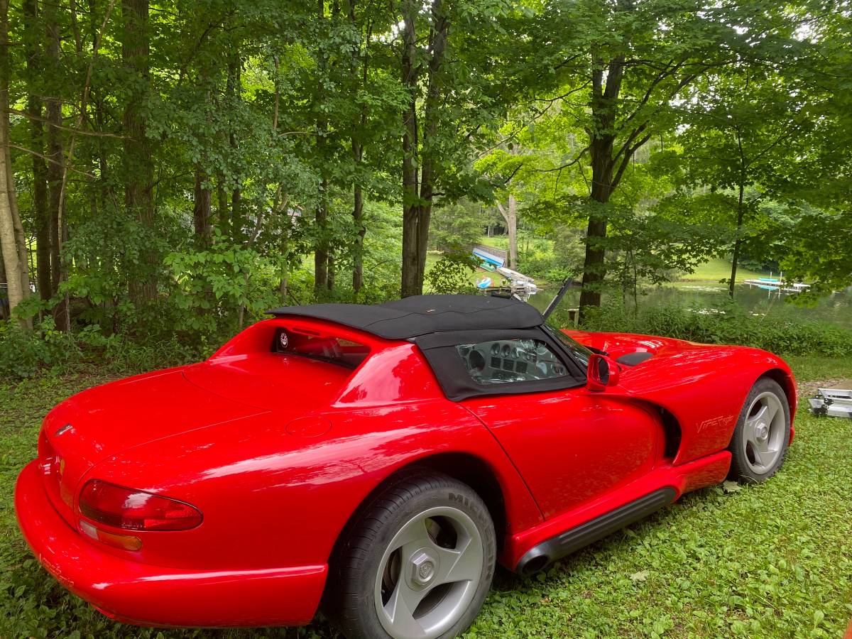 Dodge-viperrt10-roadster-2d-1994-red