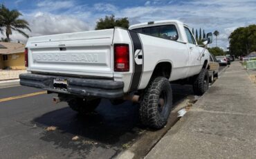 Dodge-w250-diesel-1989-white-4