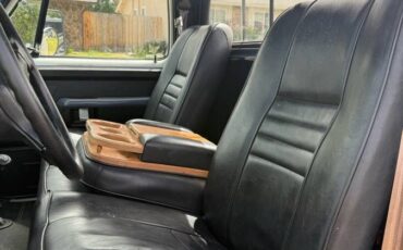 Dodge-w250-diesel-1989-white-9