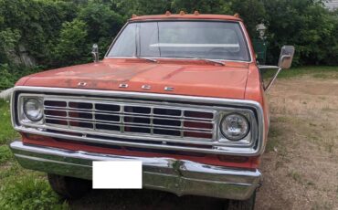 Dodge-w300-1974-red-1