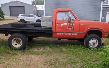 Dodge-w300-1974-red-6