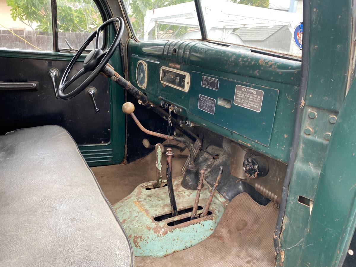 Dodge-wm300-power-wagon-1964-green-5