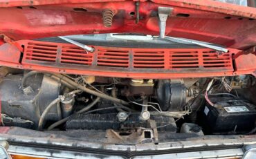 Dodgeb300-1978-orange-4
