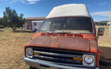 Dodgeb300-1978-orange-5