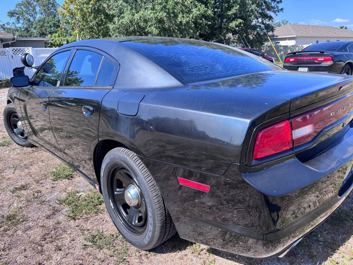Doge-charger-police-1900-9