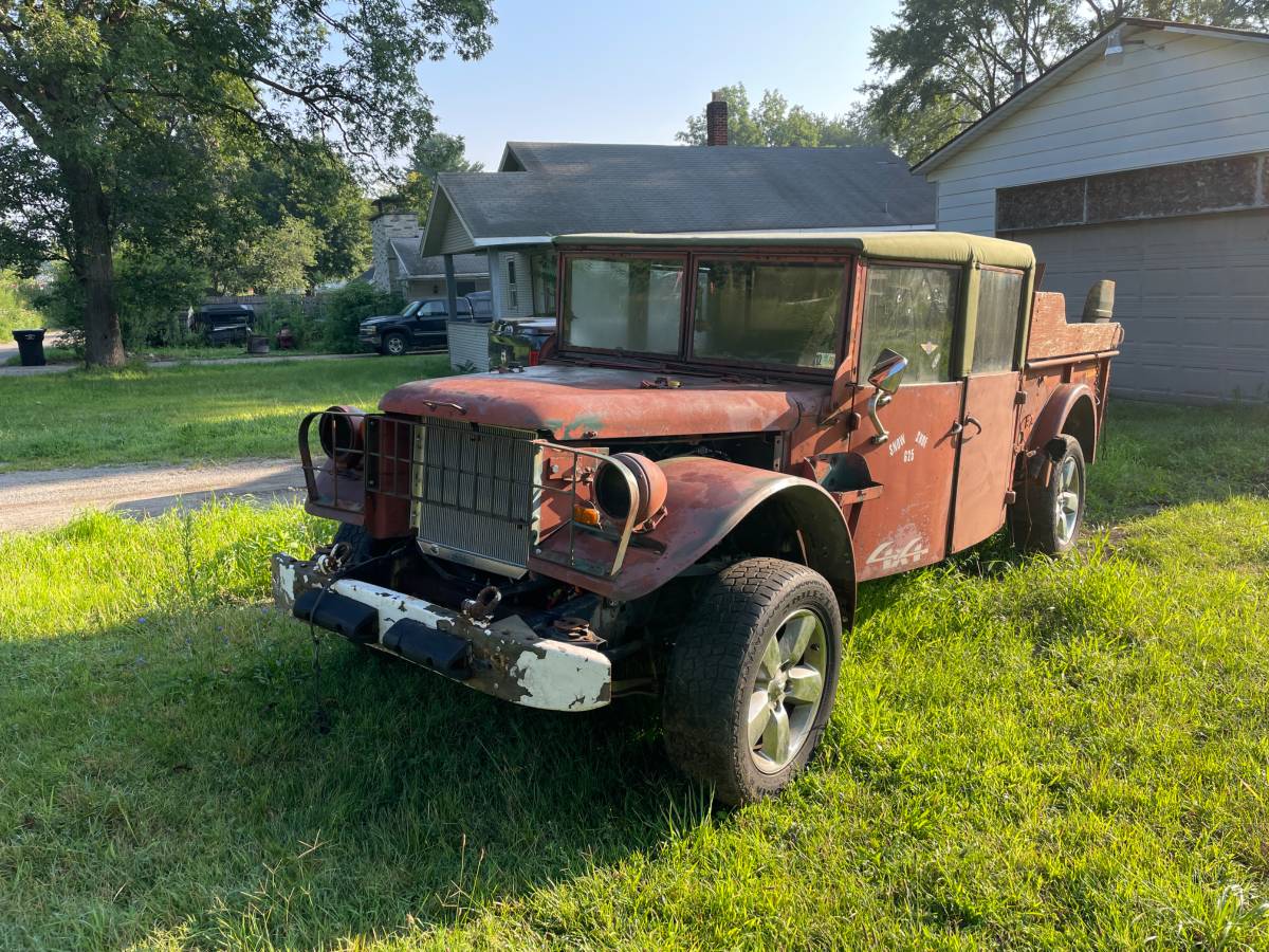 Doge-m37-1960-custom