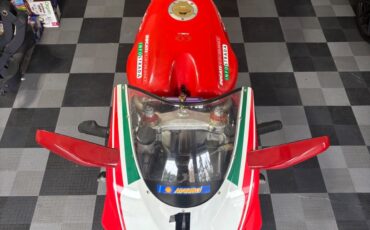 Ducati-Superbike-1995-4