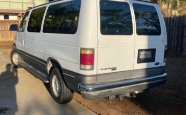 E150-chateau-with-bench-seatbed-1994-white-9