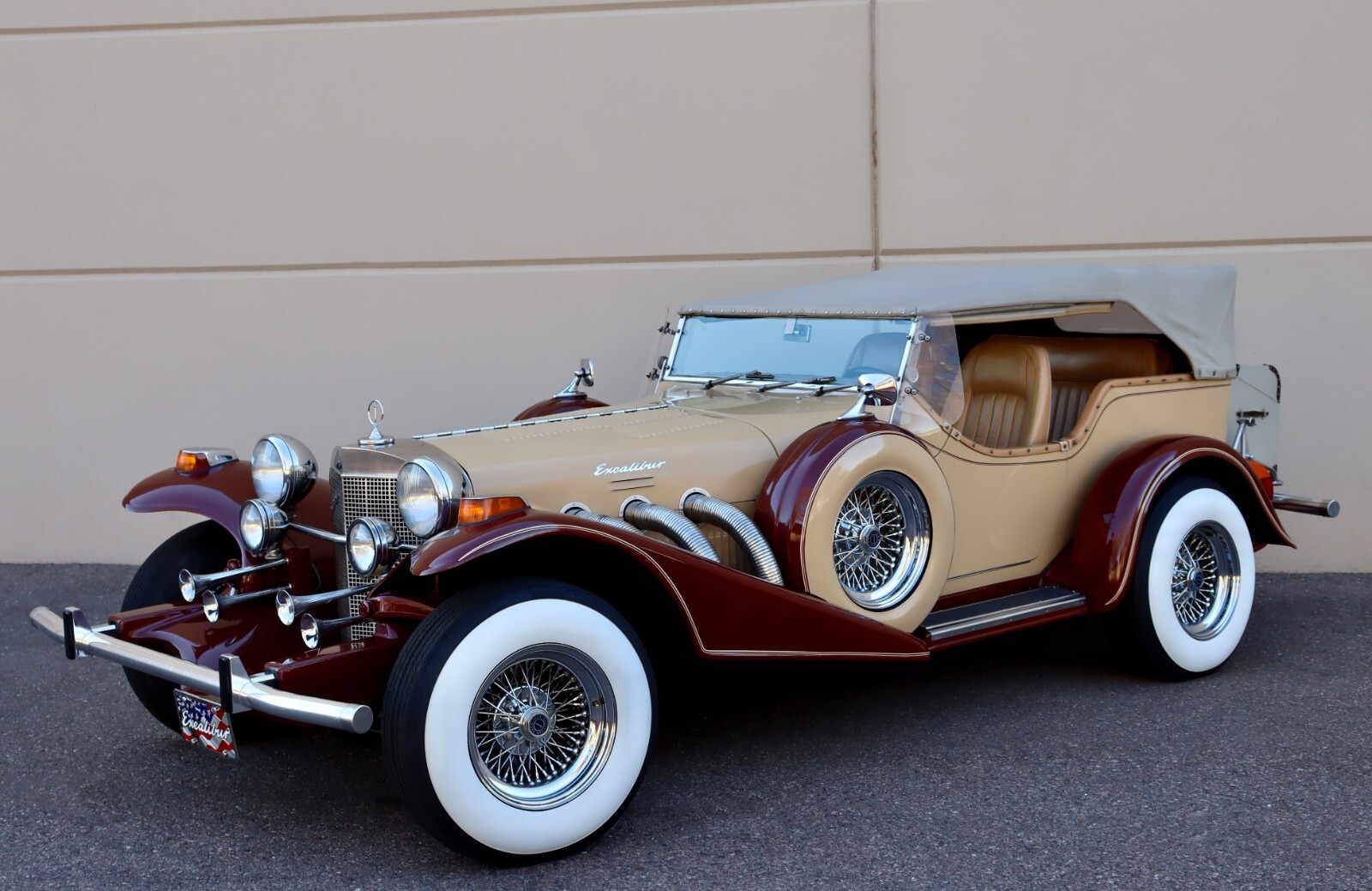 Excalibur-Series-III-Phaeton-SS-1978-Convertible-19