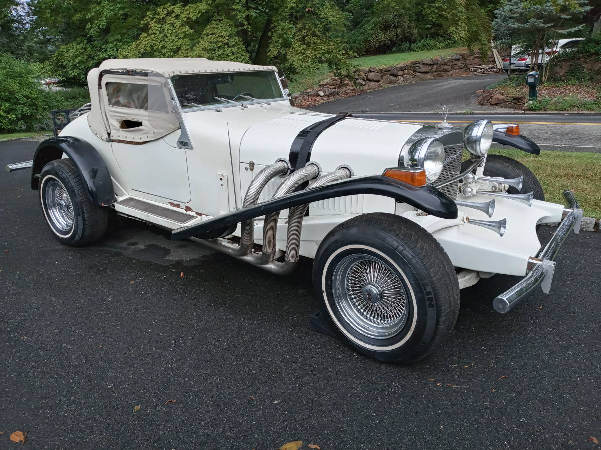 Excalibur-roadster-1973-white-1