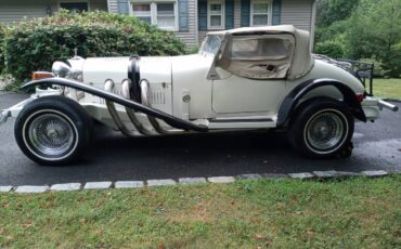 Excalibur-roadster-1973-white
