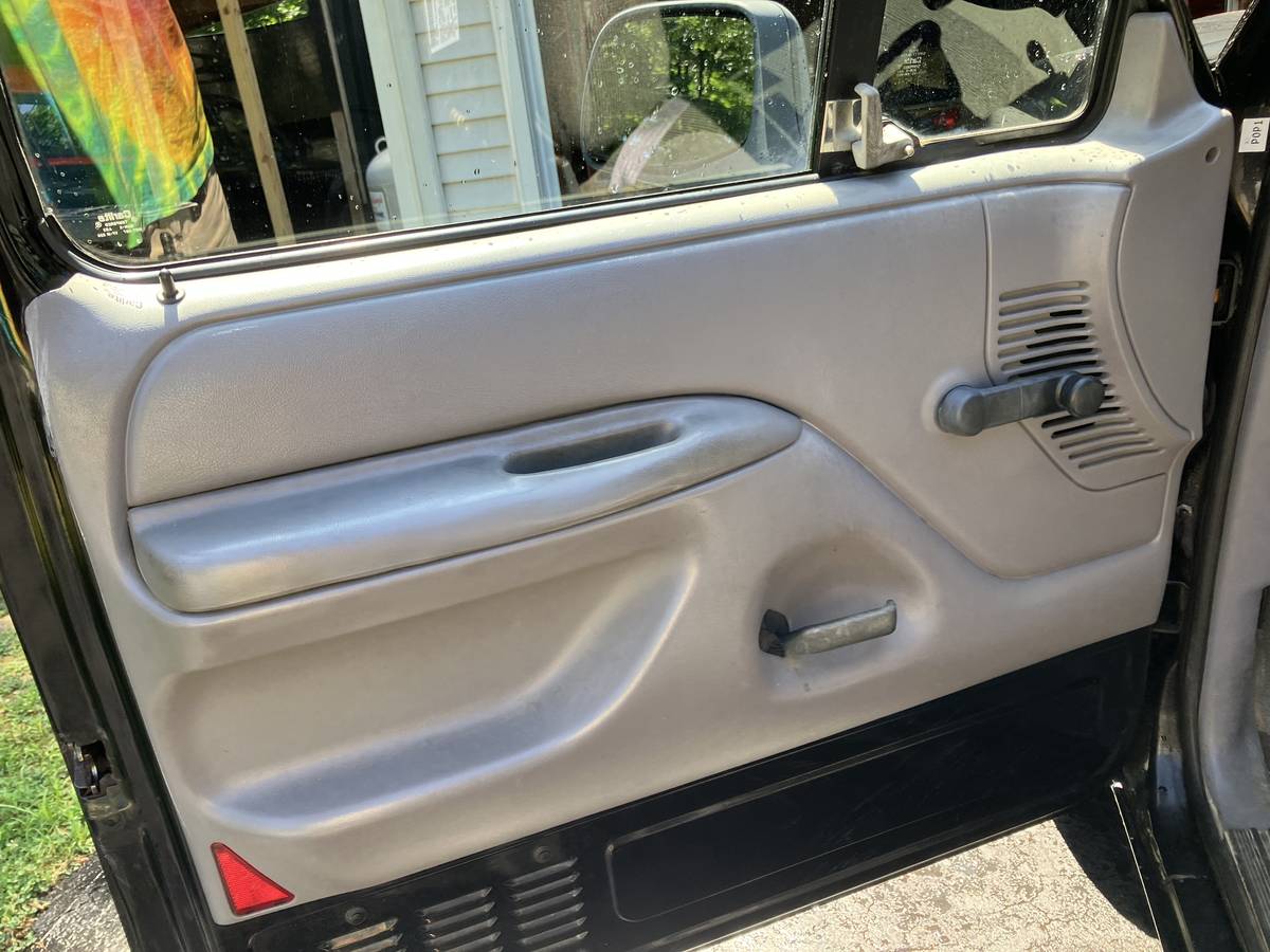 F150xl-1994-black-8