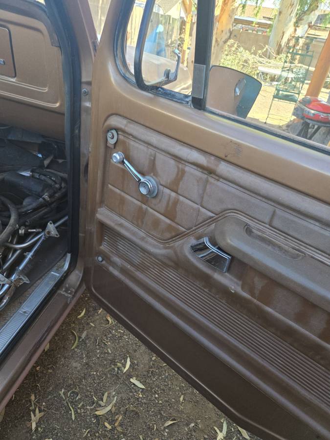 F250-1974-brown-23