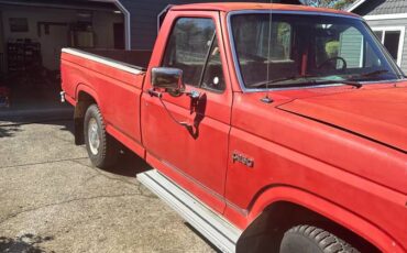 F250-1983-red-3