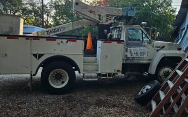 F700-diesel-1992-white-2