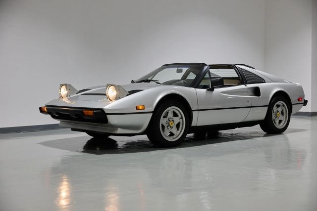Ferrari-308-1983-Targa-1