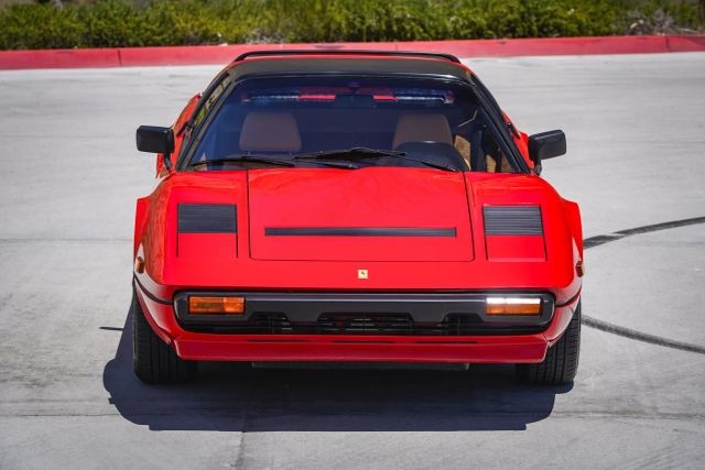 Ferrari-308-1983-Targa-12