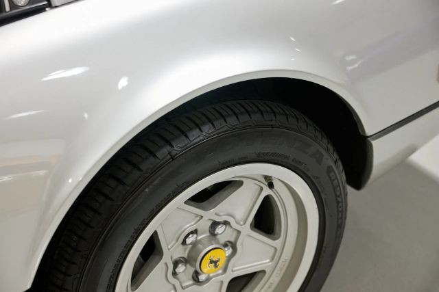 Ferrari-308-1983-Targa-19