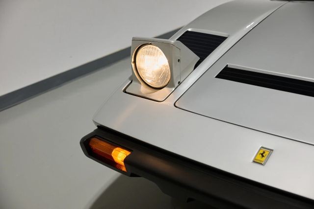 Ferrari-308-1983-Targa-23