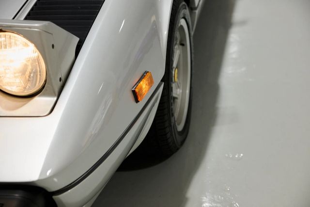 Ferrari-308-1983-Targa-26