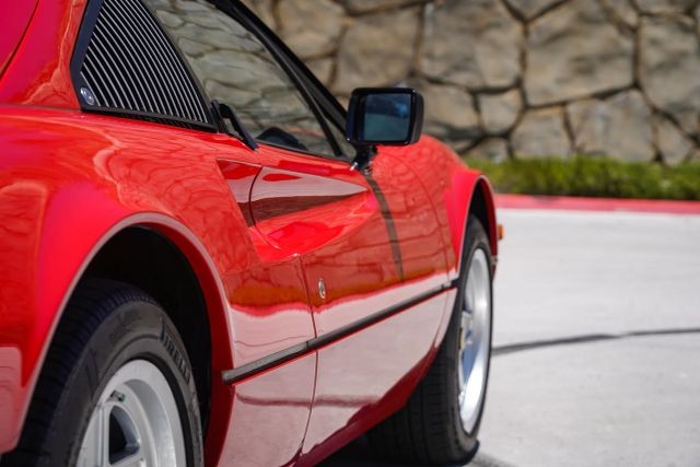 Ferrari-308-1983-Targa-32