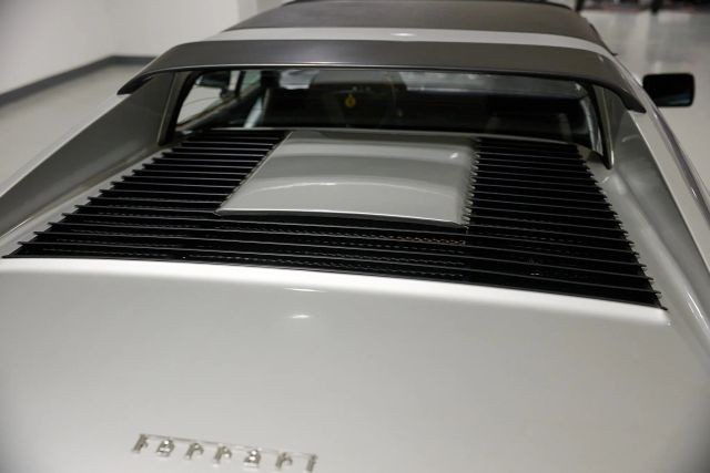 Ferrari-308-1983-Targa-34