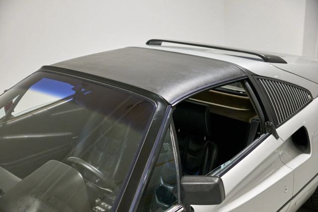 Ferrari-308-1983-Targa-35