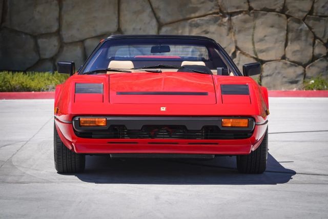 Ferrari-308-1983-Targa-38