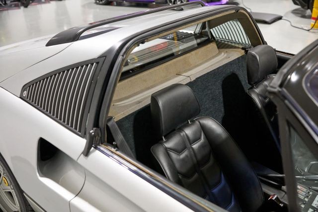 Ferrari-308-1983-Targa-38