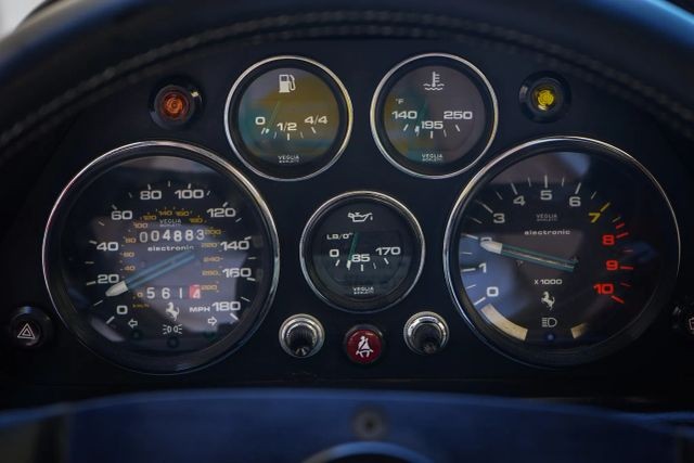 Ferrari-308-1983-Targa-4