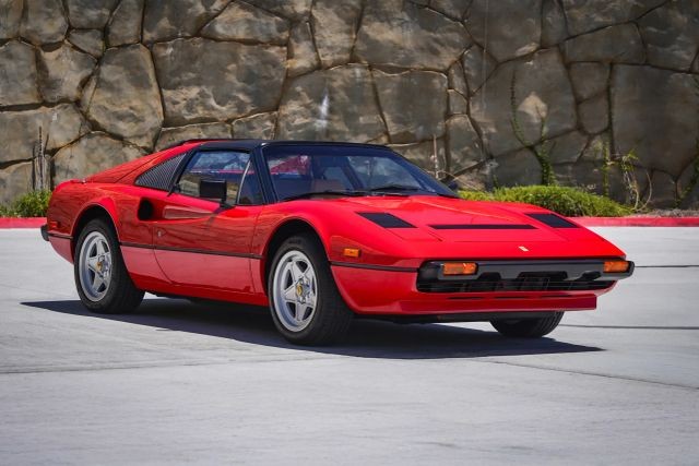 Ferrari-308-1983-Targa-7
