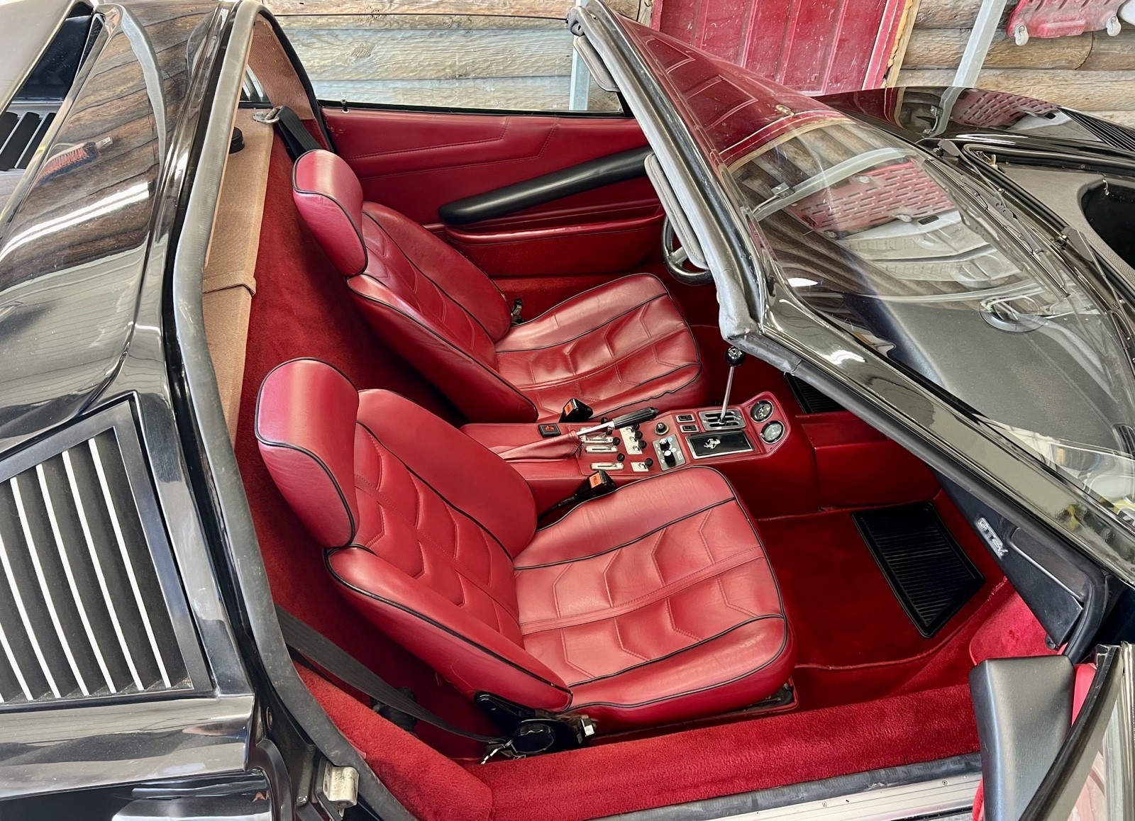 Ferrari-308-1985-5