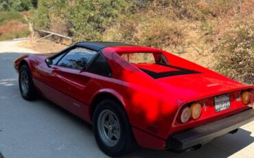 Ferrari-308-gts-1978-red-3
